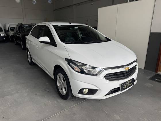 CHEVROLET ONIX 1.4 MPFI LT 8V FLEX 4P AUTOMÁTICO CHEVROLET ONIX 1.4 MPFI LT 8V FLEX 4P AUTOMÁTICO